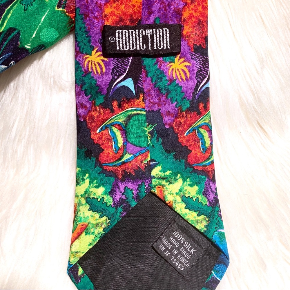 ❗️SOLD❗️$10 SALE🎉4/$30 1990’s Vintage Ocean Tie - Picture 5 of 7